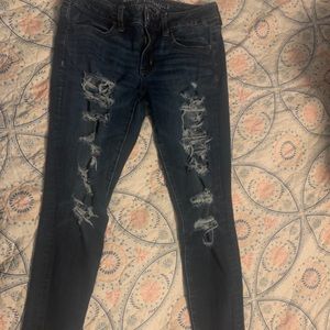 american eagle ripped jeans